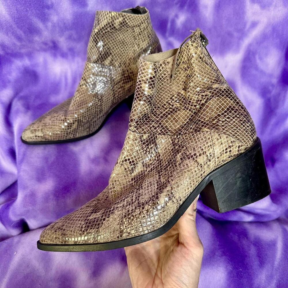 Topshop Gorgeous leather snakeskin pointed ankle boots with block heel.
